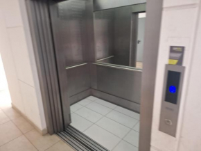 Depto excelente ubicación, con parking privado